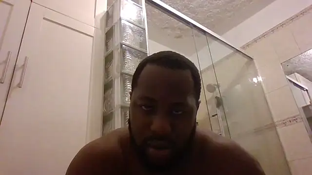 Snapshot of Bighood_T chatting on 02.17.26 Bighood T online show from 02.17.26