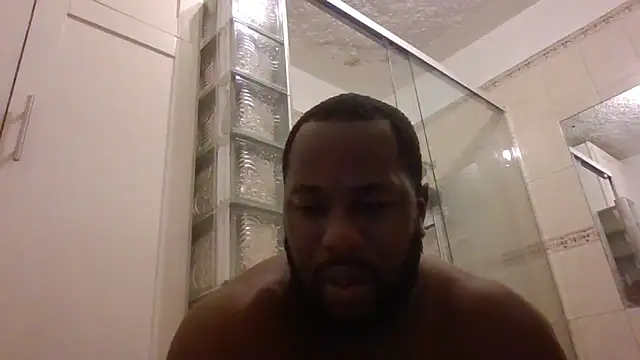 Snapshot of Bighood_T chatting on 02.18.26 Bighood T online show from 02.18.26