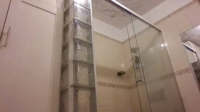 Snapshot of Bighood_T chatting on 02.27.26 Bighood T online show from 02.27.26