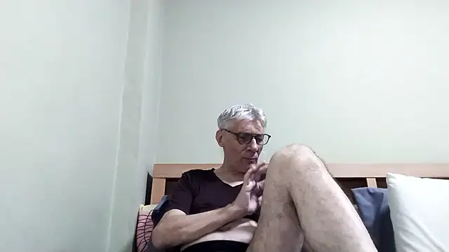 Snapshot of BIGUNCUTHARDCOCK chatting on 01.07.26 BIGUNCUTHARDCOCK online show from 01.07.26