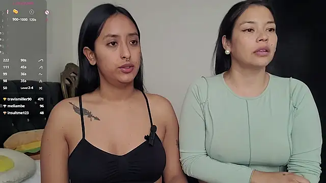 Snapshot of 2SummerLove1 chatting on 01.06.25 2SummerLove1 online show from 01.06.25