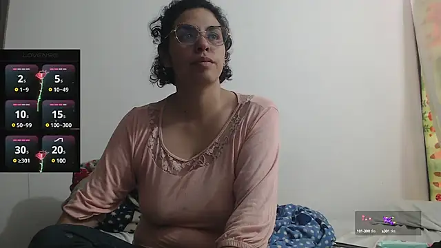 Snapshot of Anne_purple chatting on 03.13.25 Anne purple online show from 03.13.25