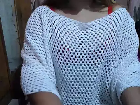 Snapshot of SohanaSabaSexy chatting on 12.17.24 SohanaSabaSexy online show from 12.17.24