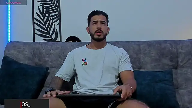 Snapshot of Bruno_Mattos chatting on 03.07.25 Bruno Mattos online show from 03.07.25