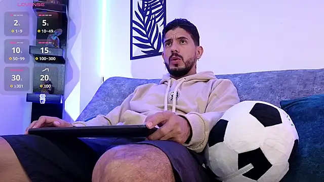 Snapshot of Bruno_Mattos chatting on 03.07.26 Bruno Mattos online show from 03.07.26