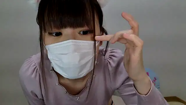 hi---chan- online show from 03.07.25