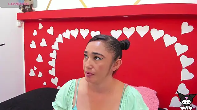 charlotte-11 online show from 03.11.25