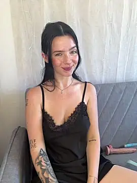 RoxiBlack online show from 06.01.26