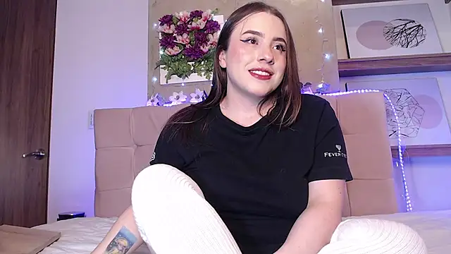 Linaa morris online show from 12.10.24