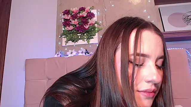 Linaa morris online show from 12.10.24