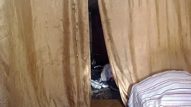  Estelitta 5 online show from 02.23.25