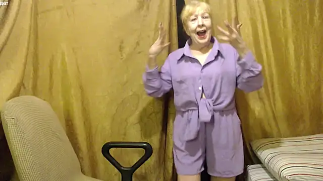  Estelitta 5 online show from 11.16.25