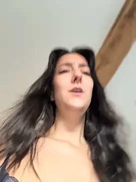  Juliette online show from 05.04.26