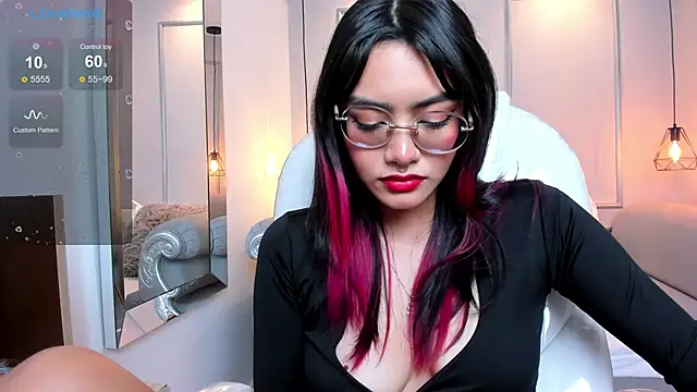 AzuraKindong online show from 02.12.25