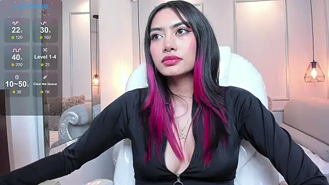 AzuraKindong online show from 02.17.25