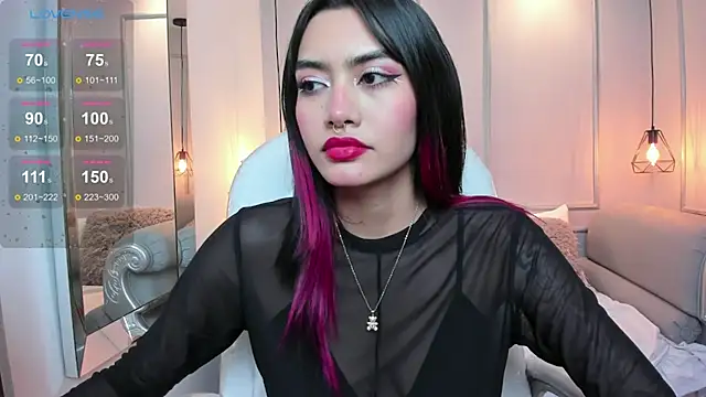 AzuraKindong online show from 02.21.25