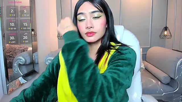 AzuraKindong online show from 01.08.26