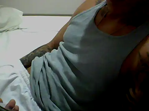 Skater29xx2 online show from 01.18.25