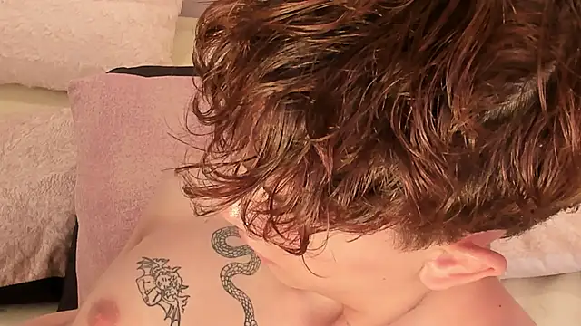 Tomy Rox online show from 02.24.25