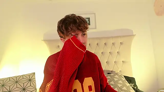 Tomy Rox online show from 11.25.25