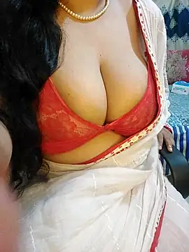 Snapshot of Adiba_2 chatting on 10.06.25 Adiba 2 online show from 10.06.25