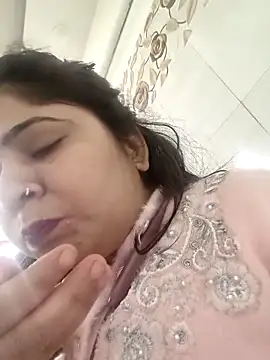 Snapshot of Husnpari20 chatting on 02.04.26 Husnpari20 online show from 02.04.26