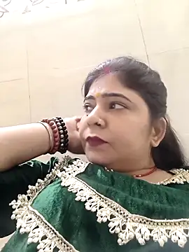 Snapshot of Husnpari20 chatting on 02.05.26 Husnpari20 online show from 02.05.26