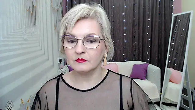 BlondeBrilliant7 online show from 01.23.25