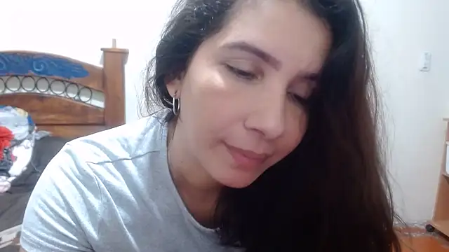 Snapshot of Ainhoa-hot chatting on 05.24.26 Ainhoa-hot online show from 05.24.26