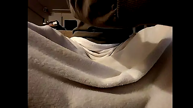 Snapshot of Pegg-fist-me chatting on 12.02.25 Pegg-fist-me online show from 12.02.25