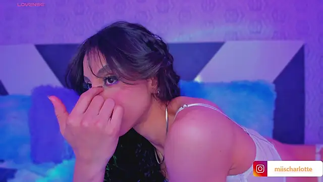 MiissCharlotte online show from 03.13.25