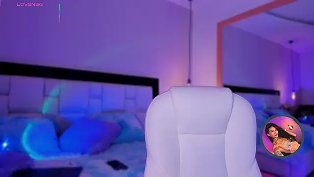 MiissCharlotte online show from 09.12.25