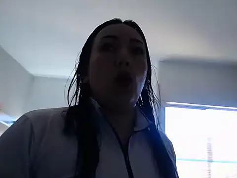 Laura martin  online show from 07.28.26