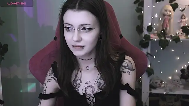 prettybones online show from 05.07.26
