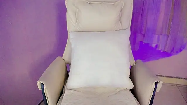   18Angel   online show from 11.12.25