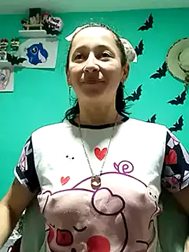 emilypoppy3 online show from 02.17.25