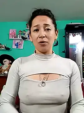 emilypoppy3 online show from 03.21.25