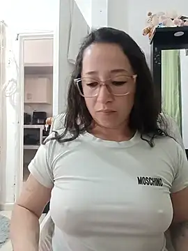 emilypoppy3 online show from 06.30.26