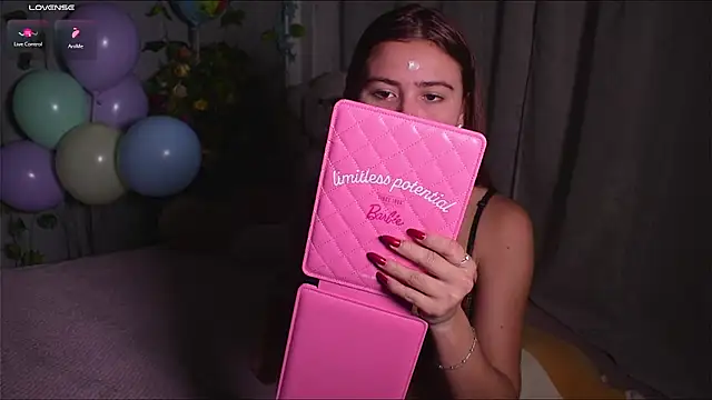 Snapshot of IsabellaFerreiraa chatting on 01.30.25 IsabellaFerreiraa online show from 01.30.25
