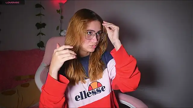 Snapshot of IsabellaFerreiraa chatting on 03.09.26 IsabellaFerreiraa online show from 03.09.26