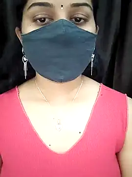 Snapshot of Angleannie chatting on 02.14.26 Angleannie online show from 02.14.26