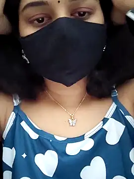 Snapshot of Angleannie chatting on 03.01.26 Angleannie online show from 03.01.26