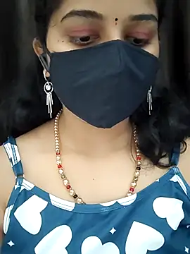 Snapshot of Angleannie chatting on 03.12.26 Angleannie online show from 03.12.26