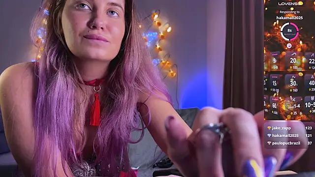 Snapshot of Femdom_Lola chatting on 12.28.24 Femdom Lola online show from 12.28.24