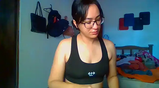 brittanycheeks online show from 03.19.25