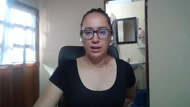 brittanycheeks online show from 04.21.26