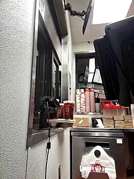 samone9 online show from 03.17.25