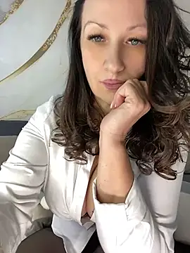 Katie-n online show from 07.17.26