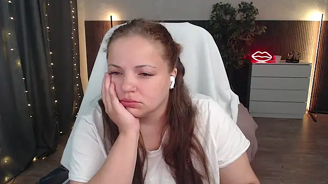 Crazyy girl  online show from 07.07.26