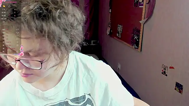 Snapshot of Sashy_Way chatting on 01.11.25 Sashy Way online show from 01.11.25